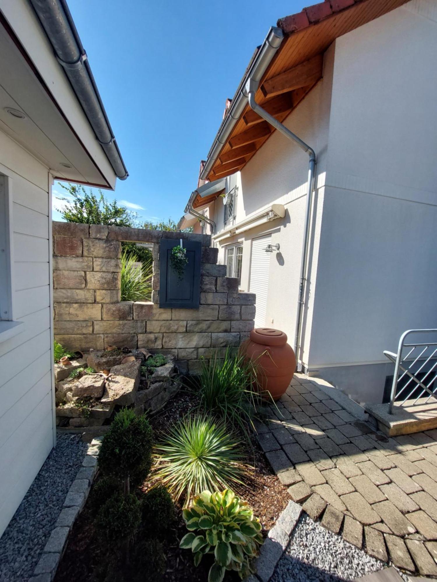 Haus Auf Der Schwaebischen Alb Apartment Grabenstetten Luaran gambar
